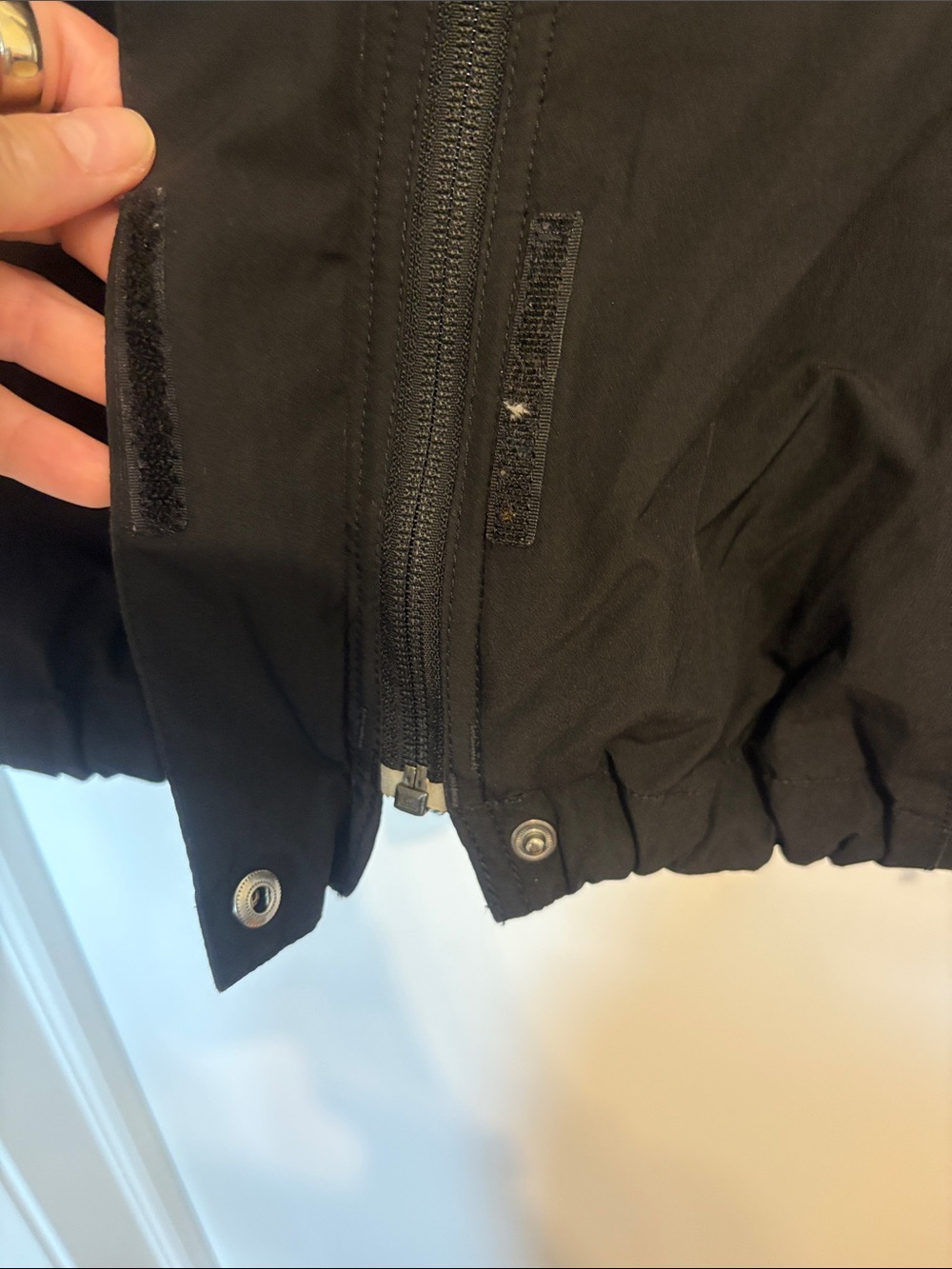 The North Face Black Hooded Shell Jacket - Picture 6 of 13